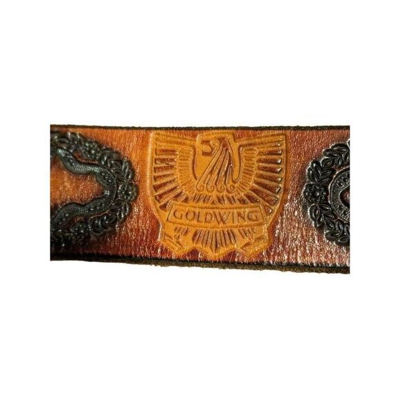 Vintage Gold wing genuine thick leather belt. W/tooling and staining. Size 38 - Picture 9 of 16